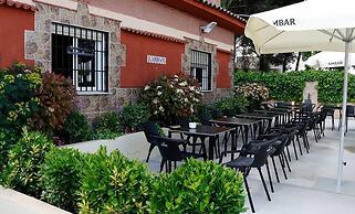 Hostal Restaurante Labrat