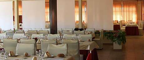 Hostal Restaurante Labrat