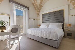 Acquaviva Suites