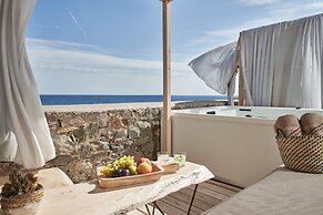 Volcano Luxury Suites Milos - Adults Only
