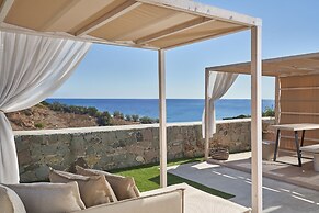 Volcano Luxury Suites Milos - Adults Only