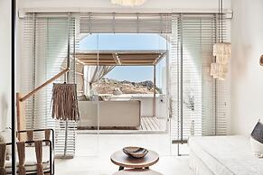 Volcano Luxury Suites Milos - Adults Only