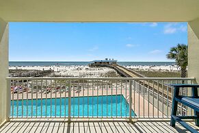 Boardwalk Condos by Hosteeva