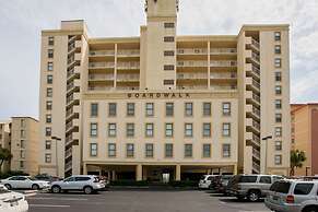 Boardwalk Condos by Hosteeva