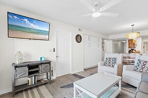 Boardwalk Condos by Hosteeva