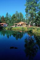 Hope Alaska's Bear Creek Lodge
