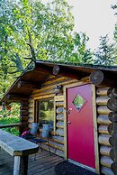 Hope Alaska's Bear Creek Lodge