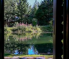 Hope Alaska's Bear Creek Lodge