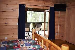 The Three Bear Lodge in Blue Ridge