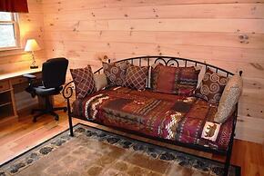 The Three Bear Lodge in Blue Ridge