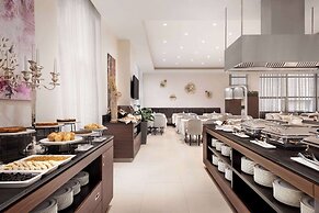 Ramada Hotel & Suites by Wyndham Yerevan