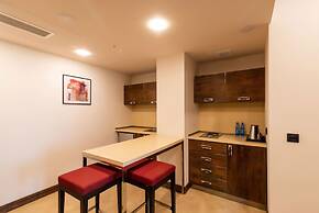 Ramada Hotel & Suites by Wyndham Yerevan