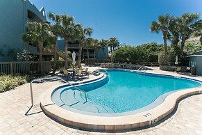 Hibiscus C102 [2/2] Free Activities! & Oceanview Wifi 3 Pools