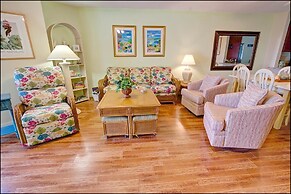 Hibiscus C102 [2/2] Free Activities! & Oceanview Wifi 3 Pools