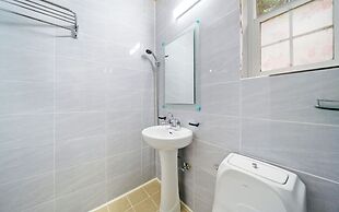 Petit Maison Pension