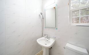 Petit Maison Pension