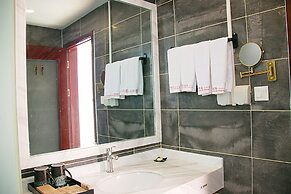 Sanya Shanggong Rehabilitation Villa