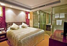 Tieliu Business Hotel