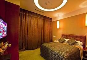 Tieliu Business Hotel