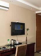 Chaolv Business Hotel