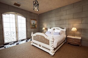 Campbell Point House