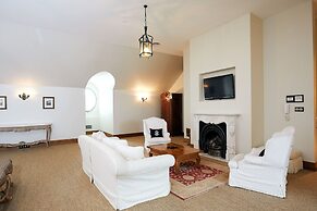 Campbell Point House