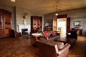 Campbell Point House