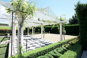 Campbell Point House