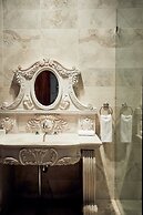 Campbell Point House