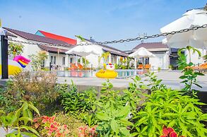 Anna Nguyen Resort Bungalow