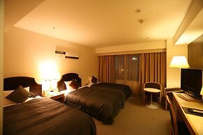 Cypress Garden Hotel