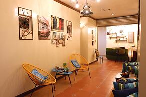 Mactan Cebu Waiting Lounge