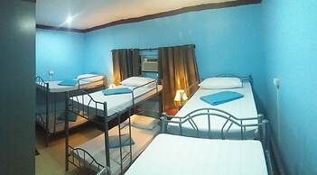 Mactan Cebu Waiting Lounge