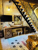 Caftan Cave Suites