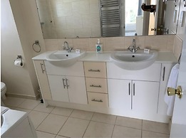 Broadshade Holiday Apartments