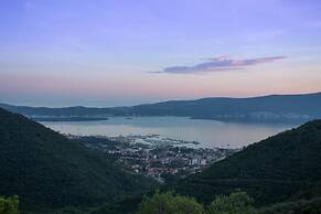 Old Stone House Villas
