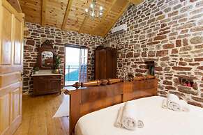 Old Stone House Villas