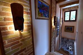 Old Stone House Villas