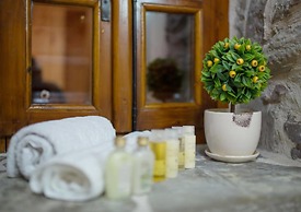 Old Stone House Villas