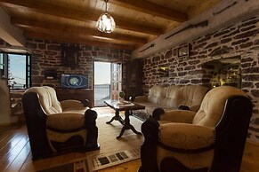 Old Stone House Villas