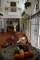 Baoba Breeze Bed & Breakfast