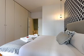 Marquês de Pombal Deluxe by Homing