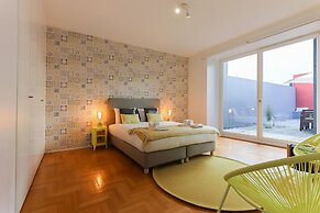 Marquês de Pombal Deluxe by Homing