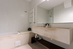 Marquês de Pombal Deluxe by Homing