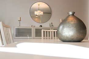 Marquês de Pombal Deluxe by Homing