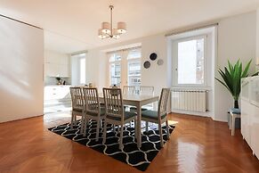 Marquês de Pombal Deluxe by Homing