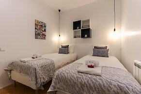 Marquês de Pombal Deluxe by Homing