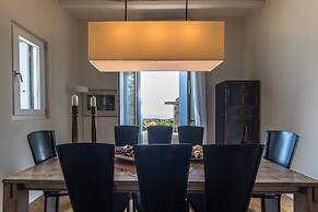 Hera iconic Mykonian Villa