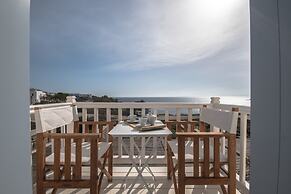 Hera iconic Mykonian Villa