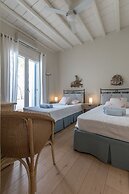 Hera iconic Mykonian Villa